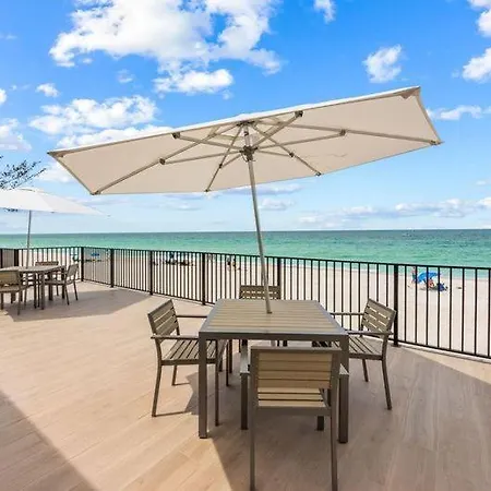 Seabreeze At Anna Maria Island Inn Bradenton Beach Exterior photo