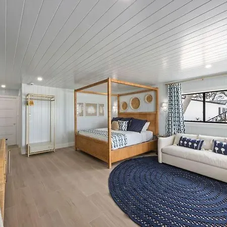 Seabreeze At Anna Maria Island Inn Bradenton Beach Exterior photo
