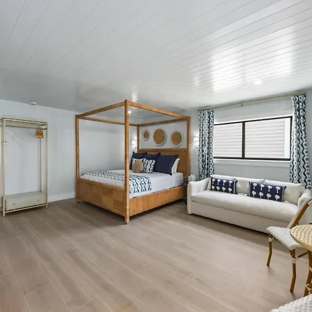 Seabreeze At Anna Maria Island Inn Bradenton Beach Exterior photo