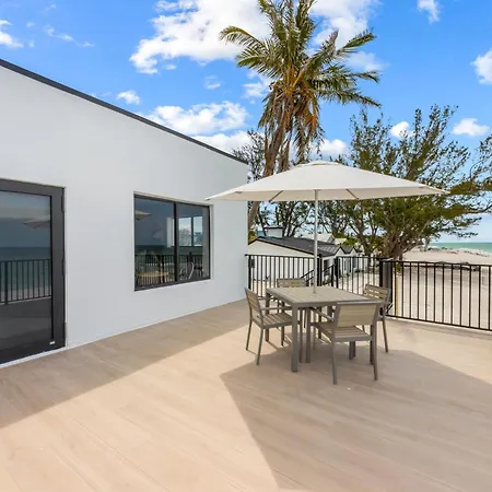 Seabreeze At Anna Maria Island Inn Bradenton Beach Exterior photo