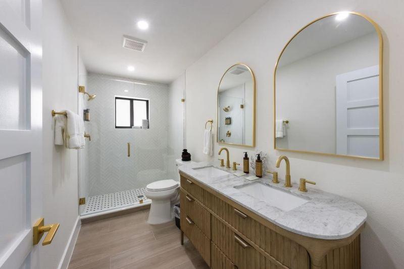 Seabreeze At Anna Maria Island Aparthotel 2*