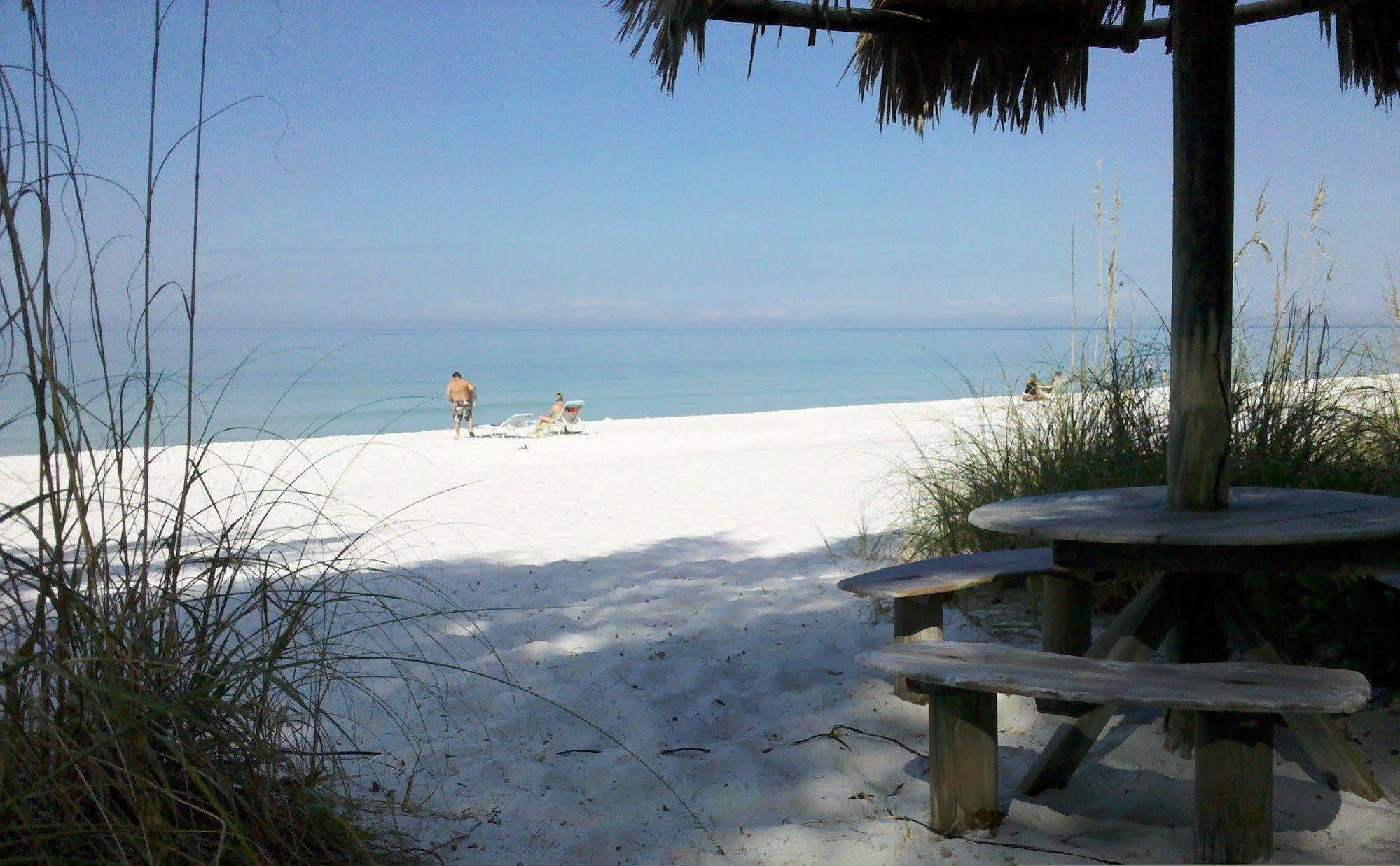 Seabreeze At Anna Maria Island Appart hôtel 2*